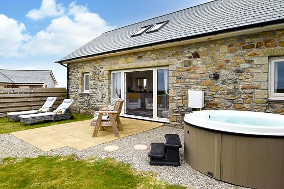 Dove Cottage St Just