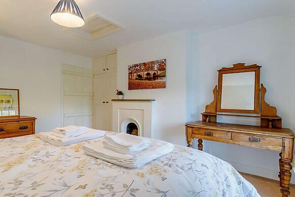 Jasmine Cottage Ashford In The Water
