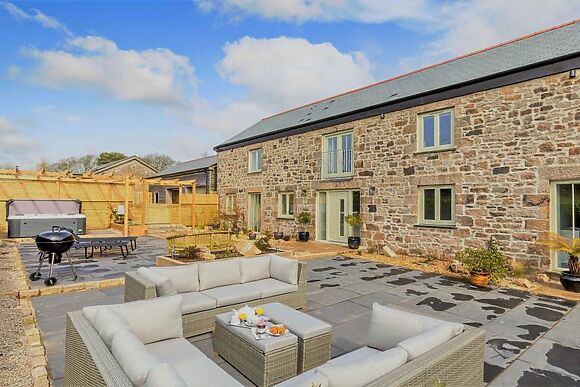 The Stables At Glen View