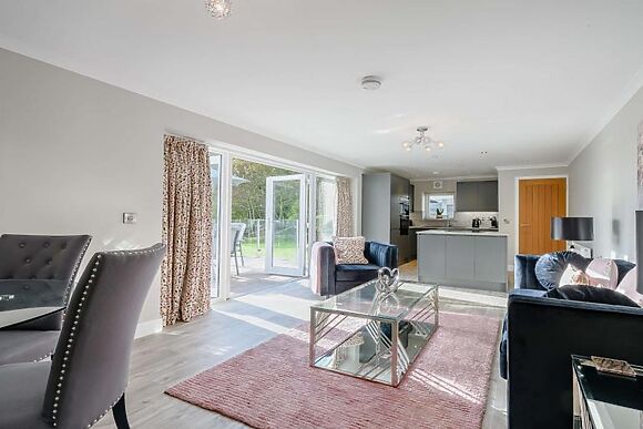 Treetops Coastal Retreat