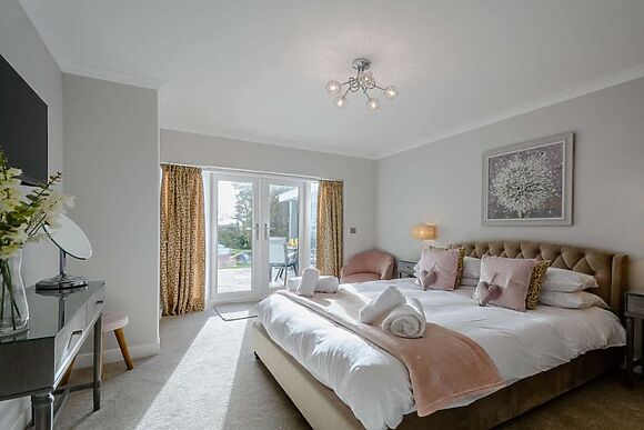 Treetops Coastal Retreat