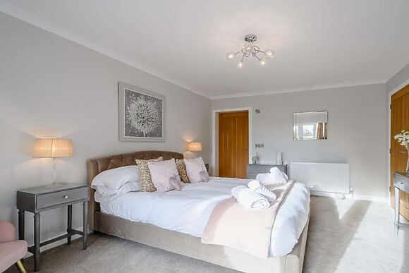 Treetops Coastal Retreat