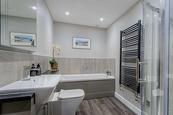 Treetops Coastal Retreat