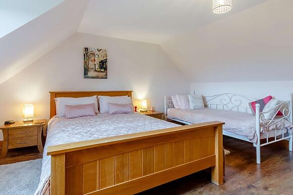 The Granary Horselea