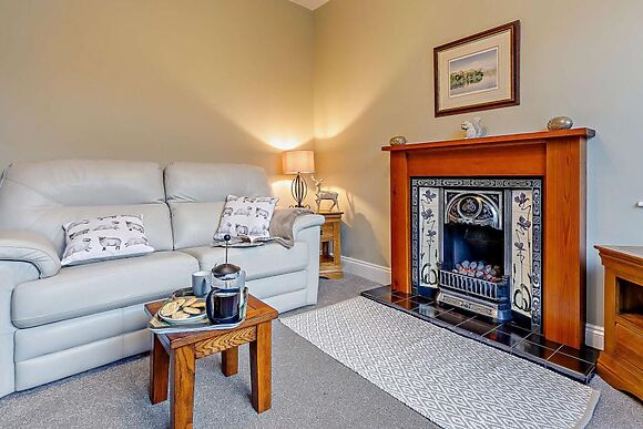Ivy Cottage Whitehough