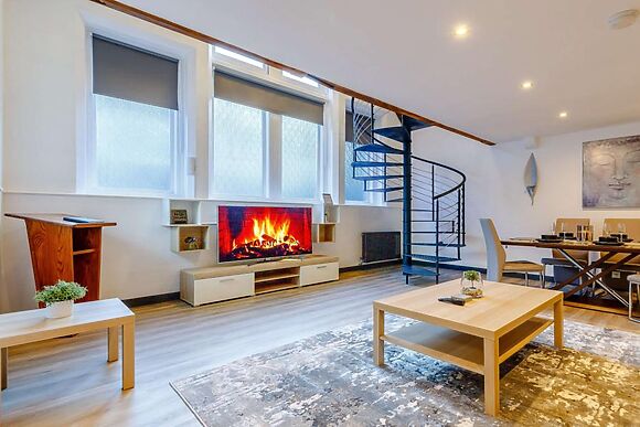 1 School Cottage