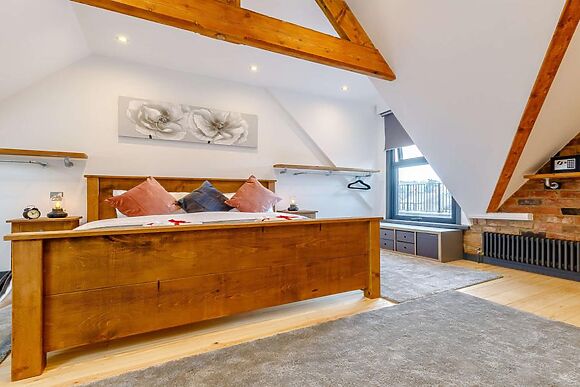 2 School Cottage
