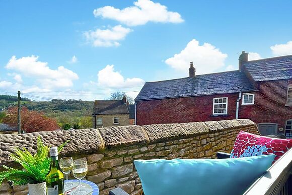 3 School Cottage