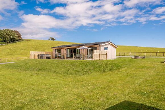 Hazel Lodge At Bengairn