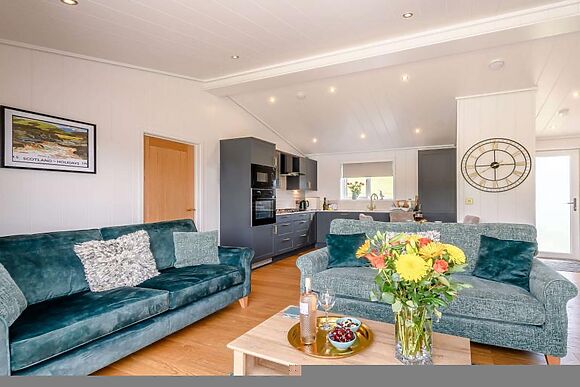 Hazel Lodge At Bengairn