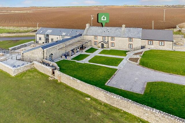The Farmhouse At West Farm