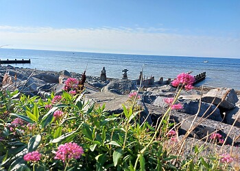 Breath-taking views of Aberaeron pebble beach 