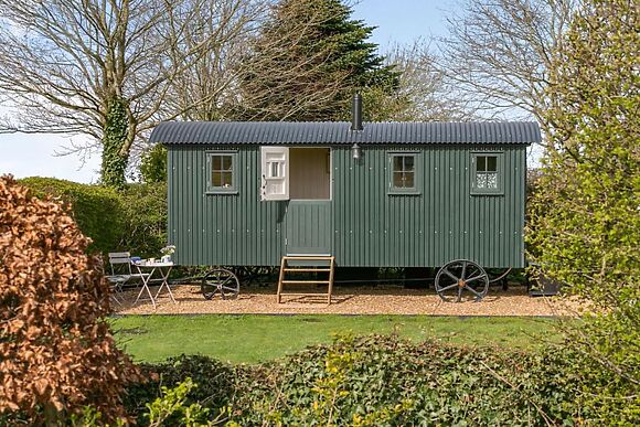 The Curlew Shepherds Hut