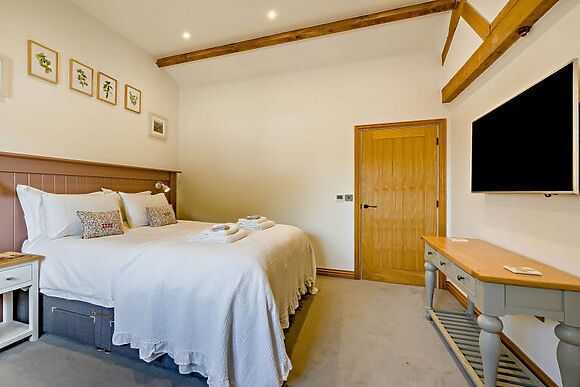 Church Farm Dairy Sedgehill