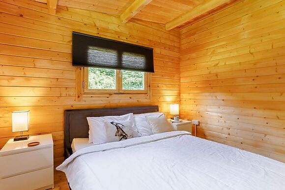 Acorn Cabin