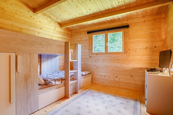 Acorn Cabin