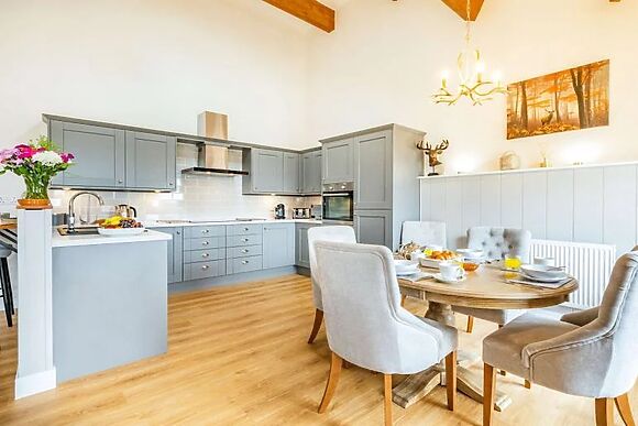 Stags Retreat Saxon Maybank