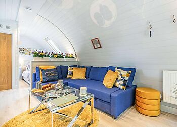 Rivers Edge Glamping River View