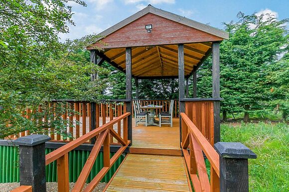 Hillview Cabin