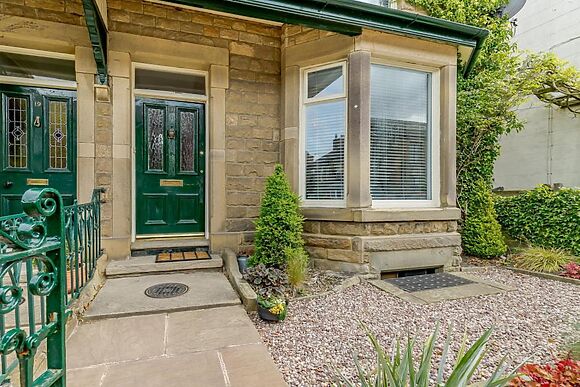 Ivy Lodge