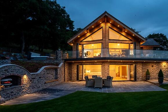 Llety Cariad Montgomery