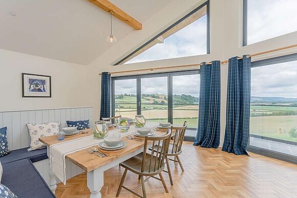 Llety Cariad Montgomery