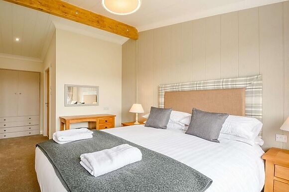 Bay View Longforth Farm Lodge