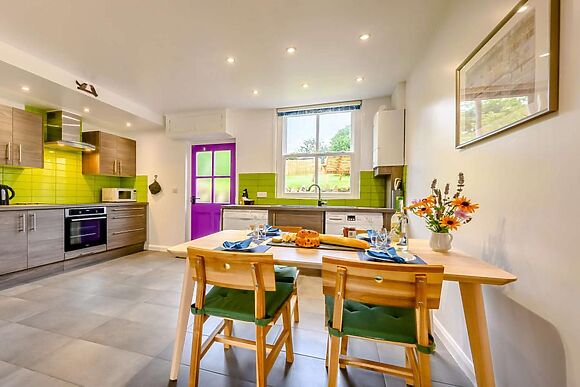 9 Otley Road