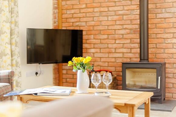 Coton Park Farm Barn