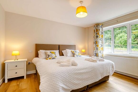 Valley View Peak District