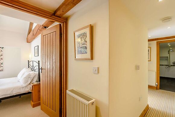 Swift At Mels Cottages