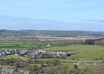 Breath-taking view of the market town of Tregaron with a Gastro pub, shops & cafes