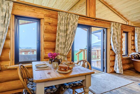 Rowan Tedstone Log Cabins