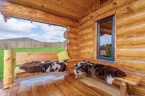 Chestnut Tedstone Log Cabins