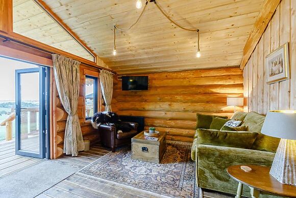 Willow Tedstone Log Cabins