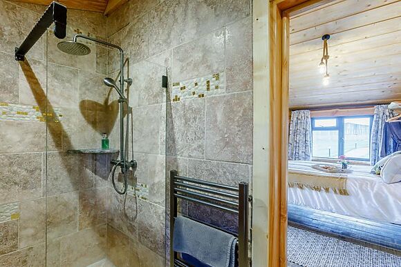 Willow Tedstone Log Cabins