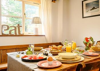 The Love Shack Somerset