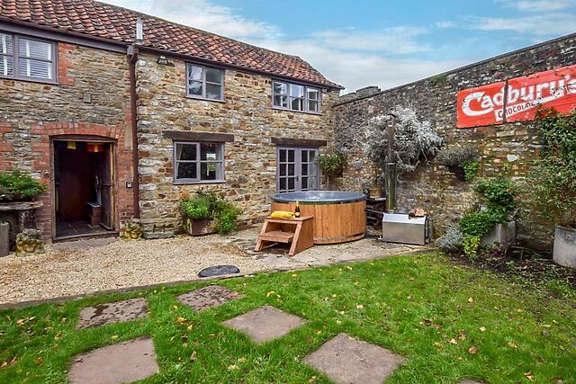The Love Shack Somerset