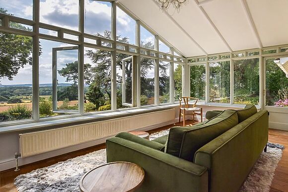 Knoll House