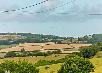 Tyddyn Y Fron Bach