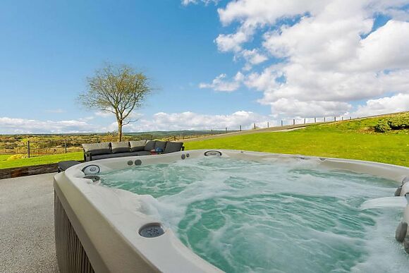 Ffrydiau Gwynion Farmhouse