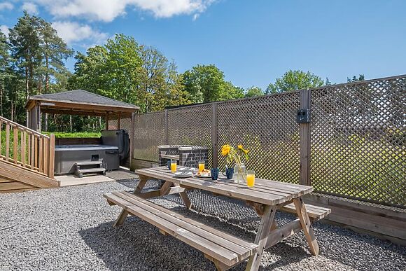Muntjac Lodge