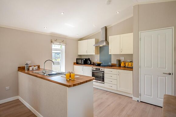 Muntjac Lodge