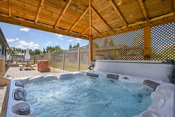 Waterlily Lodge