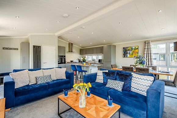 Waterlily Lodge