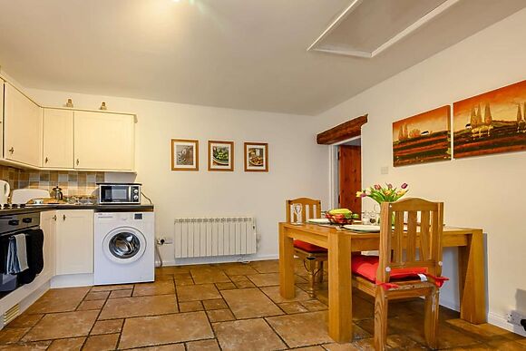 Hawthorn Cottage Fiends Fell Cottages