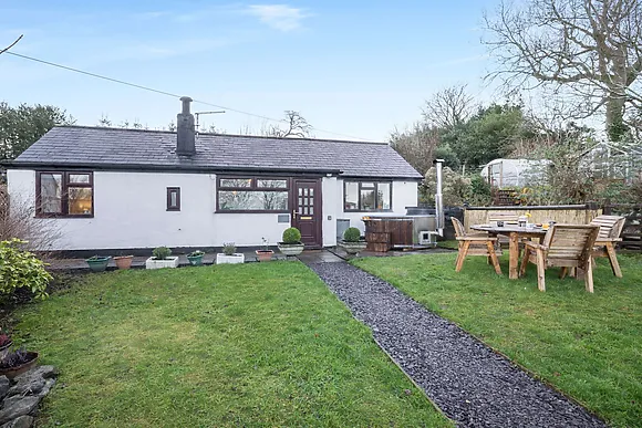 Cimwch Farm Cottage