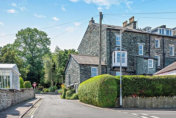 Garnet Cottage