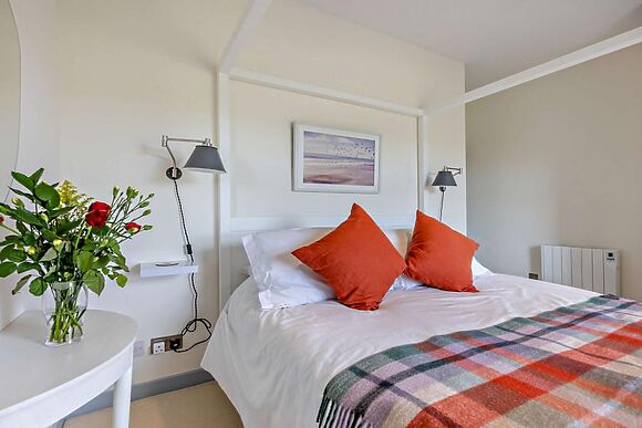 Grieves Cottage Lunan Bay