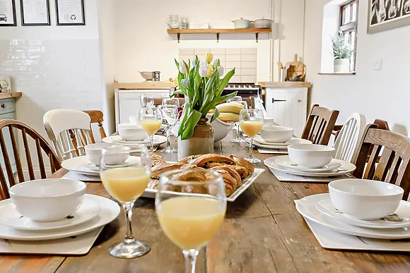 Ardens Court Farmhouse